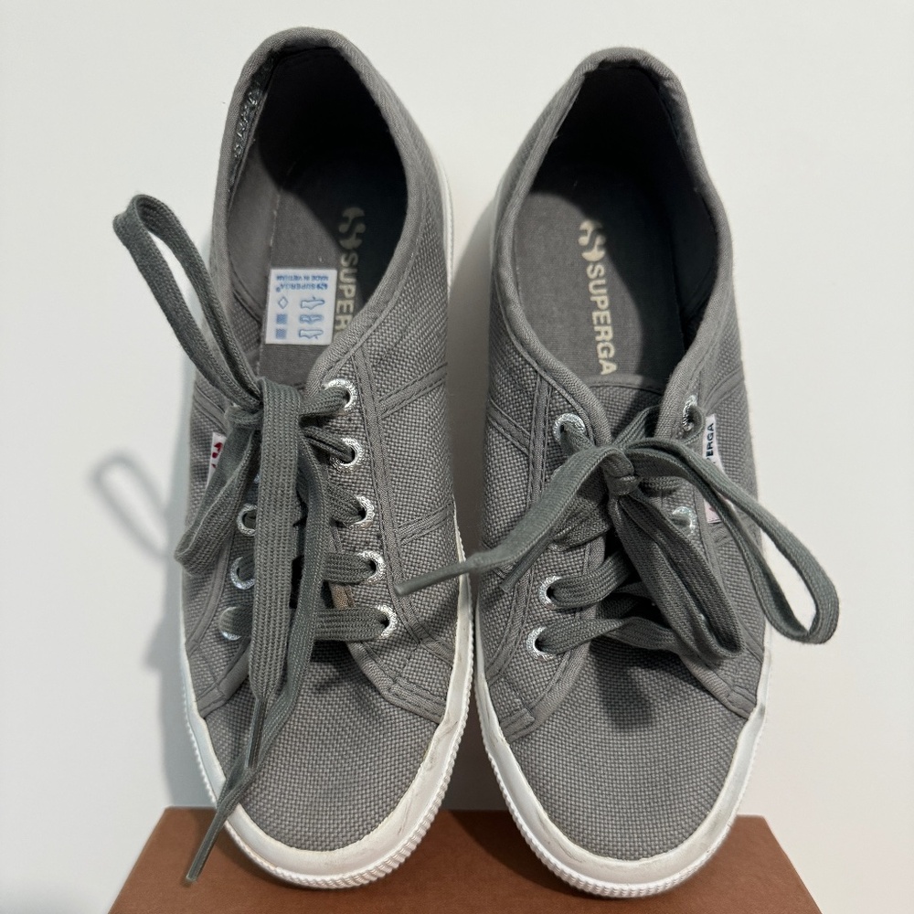 Superga 2750 Cotu Classic Womens EU 39 US 8 Gray Canvas Sneakers Lace Up Shoes